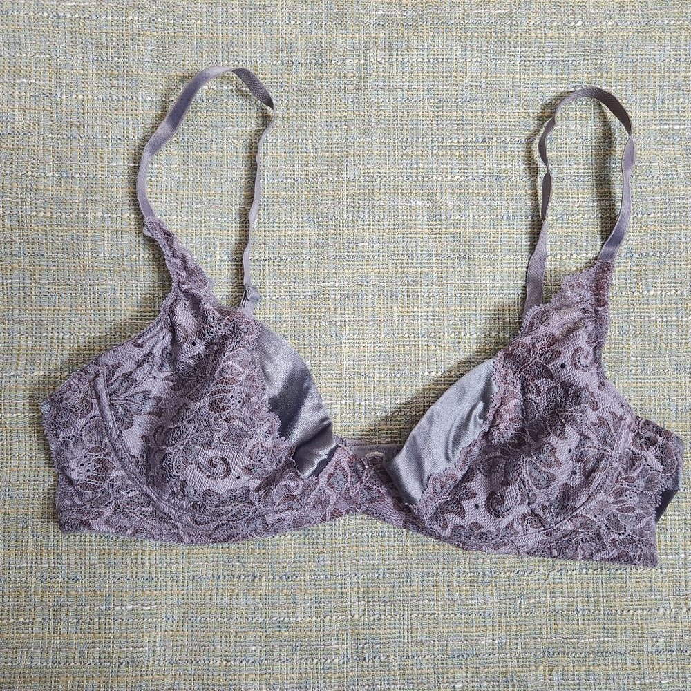 VTG Natori Womens 34B Purple Lace Floral Demi Bra